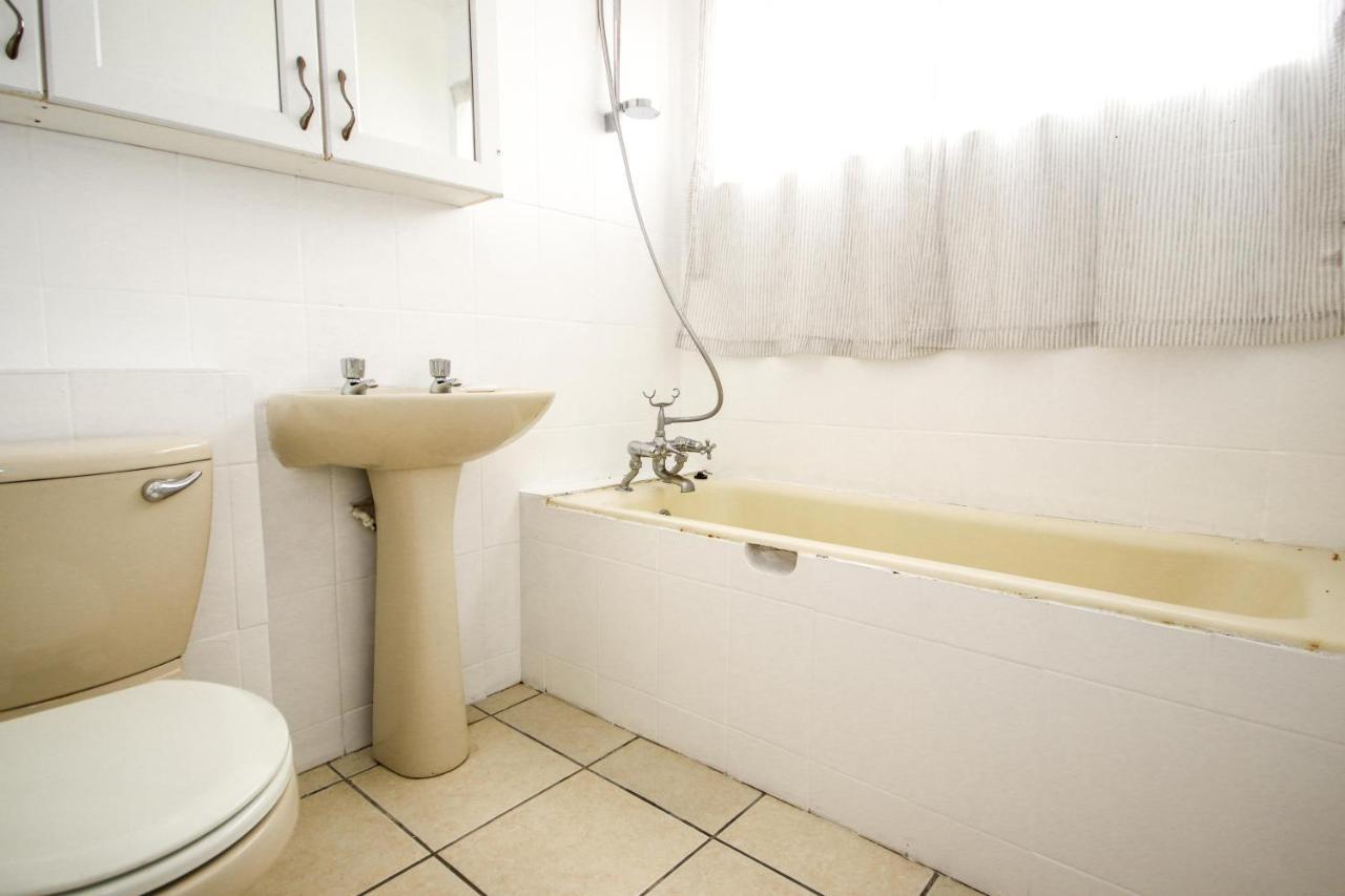 Holiday Home In Sea Point, Fresnaye Le Cap Extérieur photo